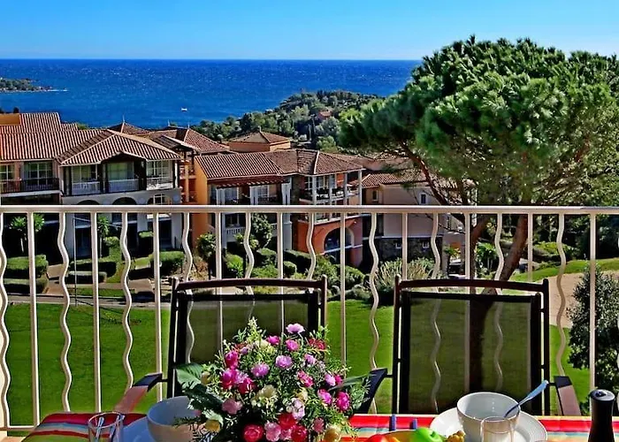 Cap Esterel Agay Vue Avec Climatisation *