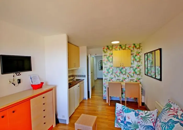 Cap Esterel Agay Vue Avec Climatisation *